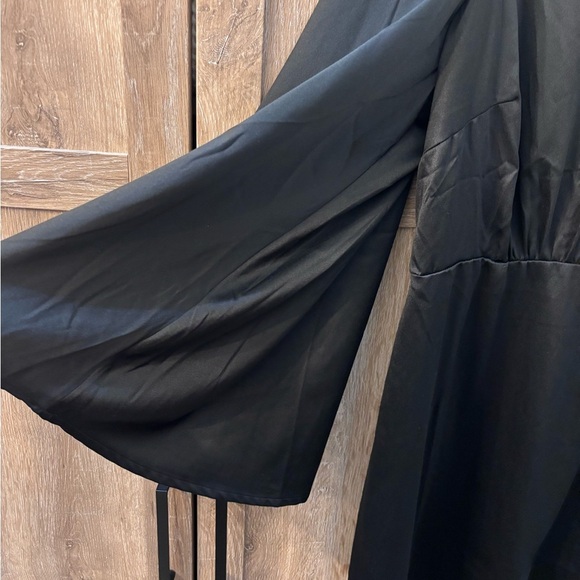 Vero Moda Black Long Sleeve Dress - Picture 3 of 3